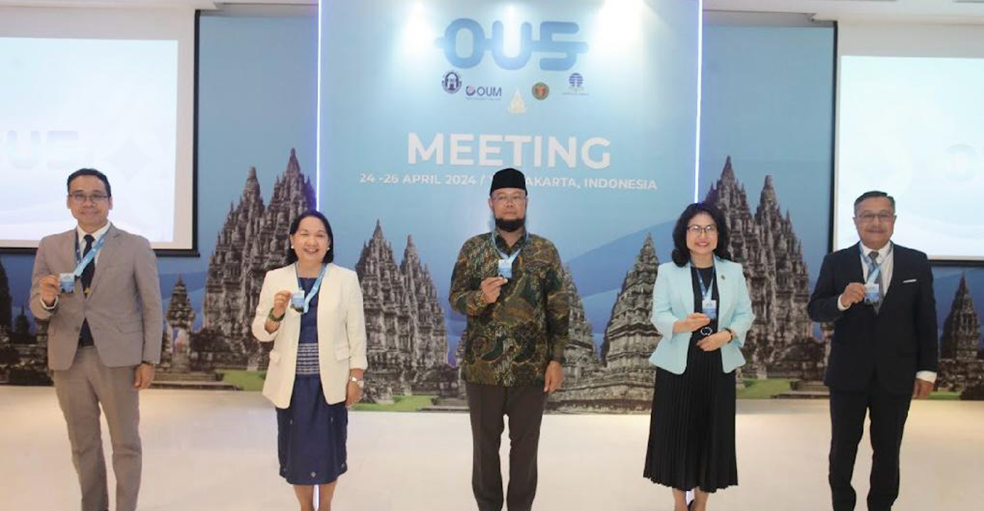 UT sukses menyelenggarakan pertemuan Presiden dan Peneliti OU5 di Yogyakarta